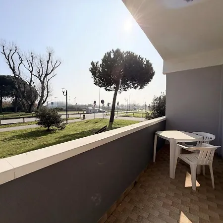 Διαμέρισμα Aurora Llido Degli Estensi