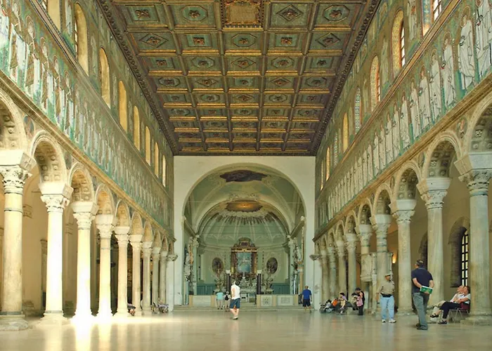 Aurora * リド・デッリ・エステンシ